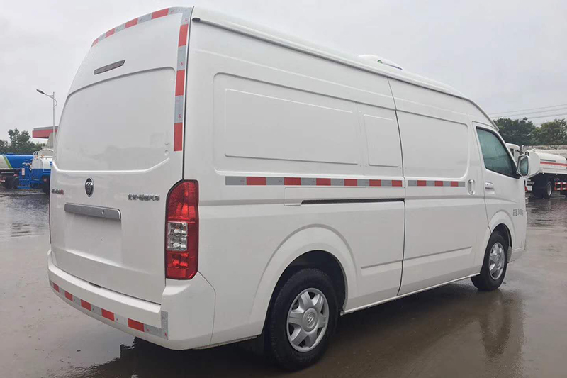 福田G9面包冷藏车