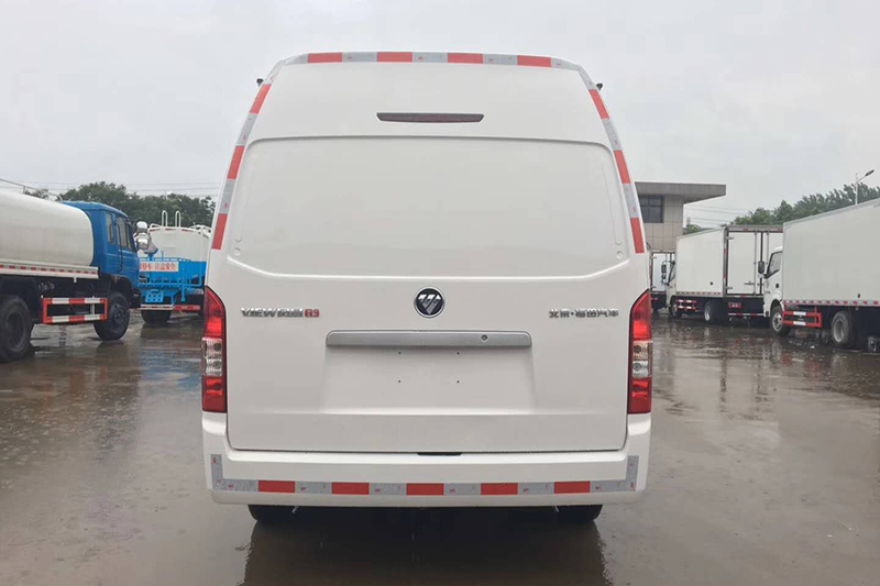 福田G9面包冷藏车