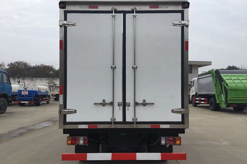 五十铃4.2米冷藏车