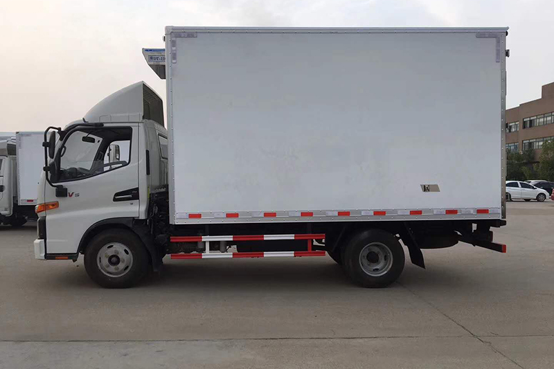 江淮骏铃V5冷藏车