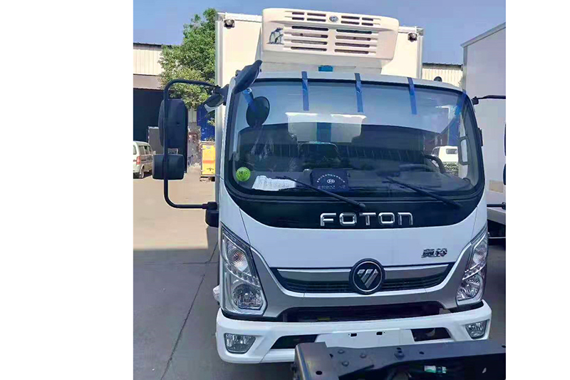 国六福田奥铃捷运4.2米冷藏车