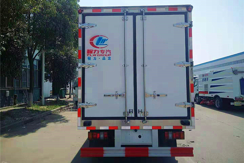 江铃4.2米冷藏车