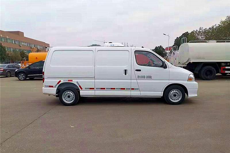 国六金杯快运冷藏车